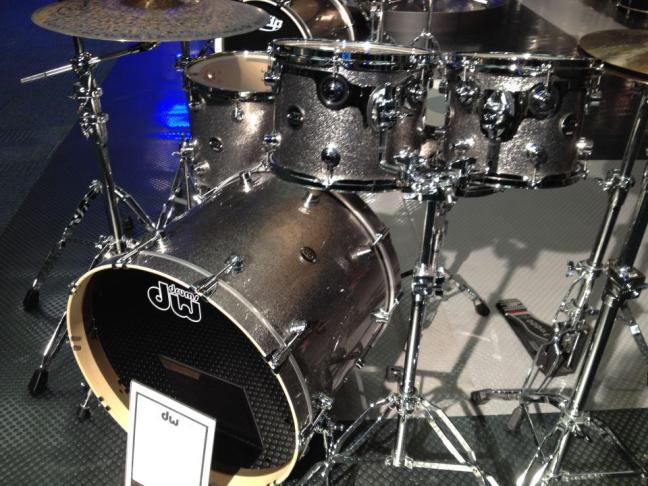 NAMM 2012 DW titanium sparkle finish